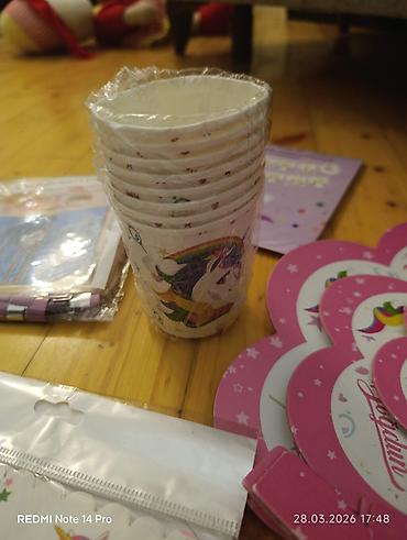 qapi bezeyi: Unicorn temalı ad günü dekorasiya və süfrə dəsti - “İyi ki doğdun” — 8