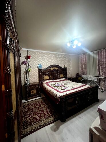 Продажа квартир: 5 и более комнат, 140 м² — 9