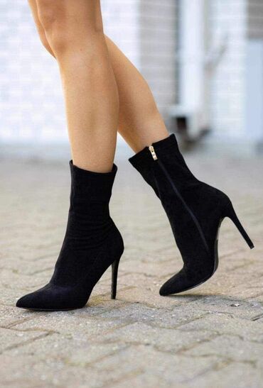 cizmice 40: Ankle boots, 38