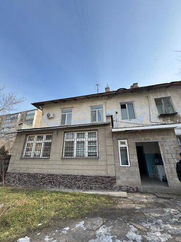 старый вокзал: 3 бөлмө, 63 кв. м, Сталинка, 2 кабат, Эски ремонт