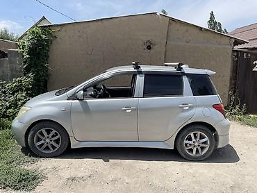 Транспорт: Toyota Ist: 2002 г., 1.5 л, Автомат, Бензин, Хэтчбэк — 1