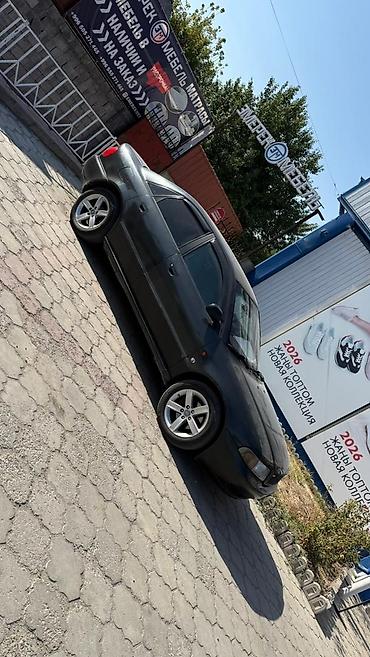 Продажа авто: Audi A4: 1995 г., 1.8 л, Механика, Бензин, Седан — 1