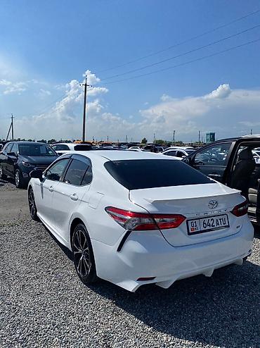 corolla 2016: Toyota Camry: 2018 г., 2.5 л, Автомат, Бензин, Седан — 5
