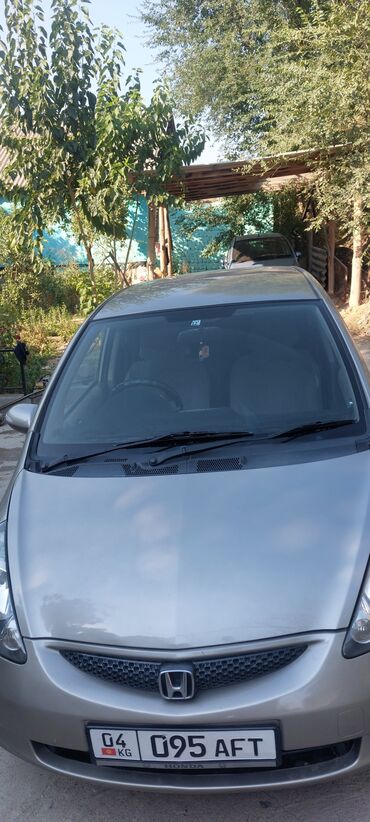 электромобиль грузовой: Honda Fit: 2004 г., 1.5 л, Вариатор, Бензин, Хетчбек
