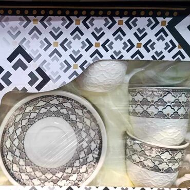 Kompleti posuđa: Soljice i tacne set 4000, 3000, 2500 i 3300 imamo — 11