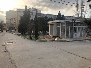 qeyri yaşayış obyektləri: Qara Qareyev Əli Vəliyev Küçəsin Ruslan Marketin Yaxınlıqında 25 Kvm