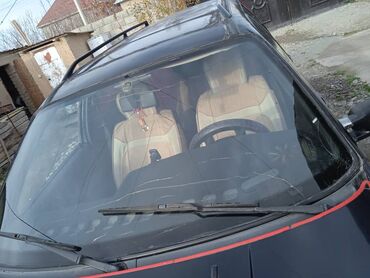 Volkswagen: Volkswagen Passat: 1994 г., 1.8 л, Механика, Бензин, Универсал — 10