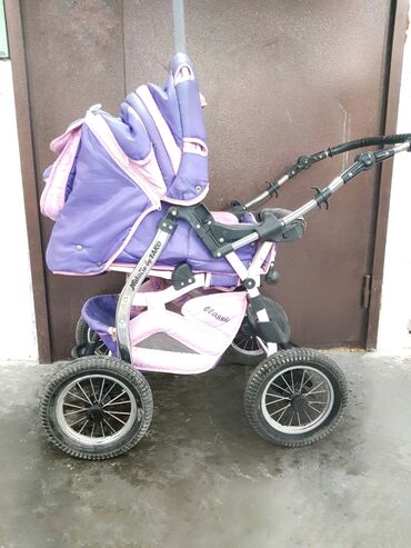 коляски luxmom: Коляска, цвет - Фиолетовый, Б/у