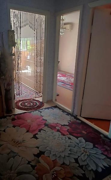 отель бишкек: 3 комнаты, 58 м², Индивидуалка, 5 этаж, Косметический ремонт — 2