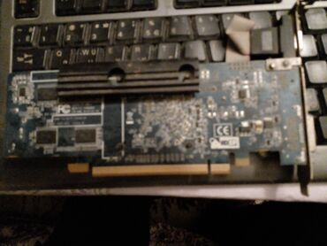 Masaüstü kompüterlər və iş stansiyaları: Masa üstü kompyuter OYQ DDR2 5 qb HDD 400 qb Prosessor İntel — 20