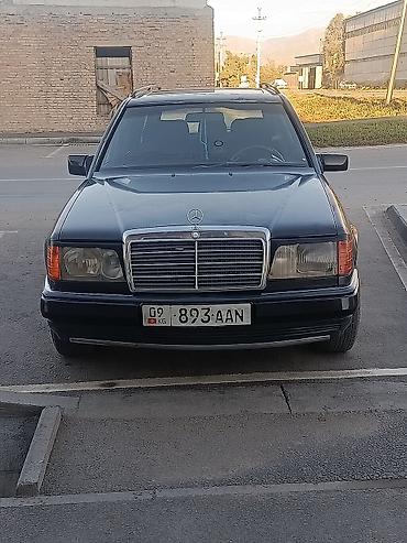 18 235 55: Mercedes-Benz E-Class: 1992 г., 2 л, Механика, Бензин, Универсал — 10