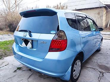 Honda: Honda Fit: 2004 г., 1.5 л, Вариатор, Бензин, Хэтчбэк — 6