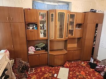 куханый стенка: Секция мебельная (стенка) из ЛДСП под дерево. Состав и особенности: - — 1