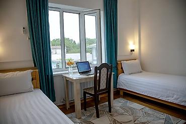 Посуточная аренда комнат: Гостевые номера с односпальными кроватями - Светлые комнаты с — 1