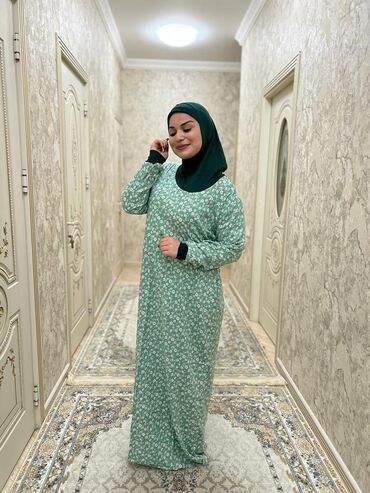 Gündəlik donlar: Namaz donlari razmer 46 dan 60 razmere kimi var,metrolara pulsuz — 4