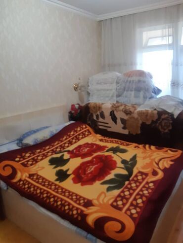 Köhnə tikili: Bakı, Qaraçuxur qəs., 4 otaqlı, Köhnə tikili, 100 kv. m — 2