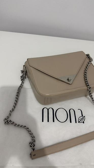 mona crna tasnica: MONA kožna torba preko ramena Lepo ocuvana, minimalni znakovi nosenja — 7