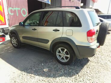 тайота noax: Toyota RAV4: 2001 г., 2 л, Автомат, Бензин, Кроссовер