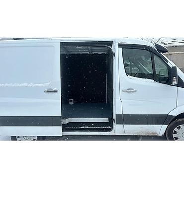 sprinter 4 4: Mercedes-Benz Sprinter (кузов фургон, короткая/средняя база, белый) — 4