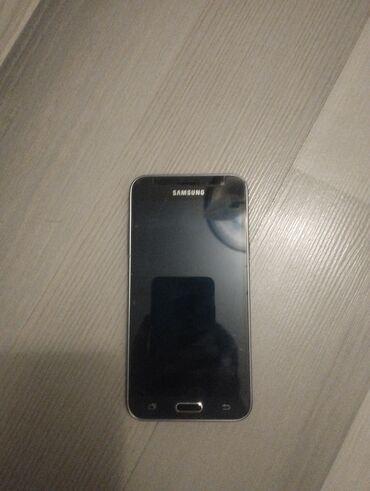 samsung c 2: Samsung Galaxy J3 2016, 8 GB, цвет - Черный