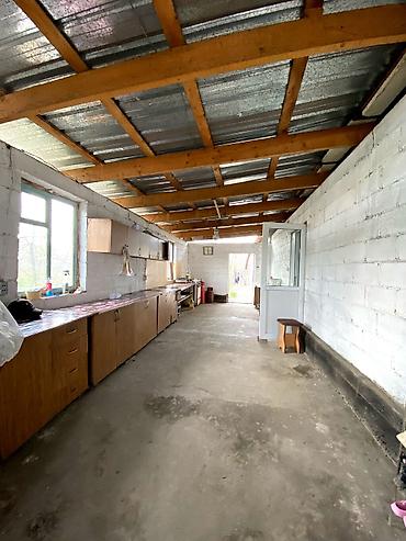 Продажа коттеджей и домов: 📌В центре селе Александровка продается большой дом на участке 16 — 4