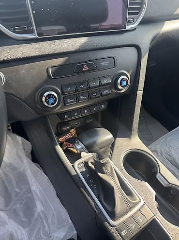 sorento 3: Kia Sportage: 2020 г., 2 л, Дизель — 4