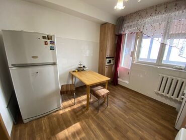 продаю квартиру в клубном доме: 3 комнаты, 137 м², Элитка, 6 этаж, Косметический ремонт