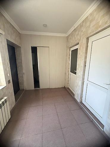 zabrat ev: Sabunçu qəs. 4 otaqlı, 117 kv. m, Kredit yoxdur, Orta təmir — 5