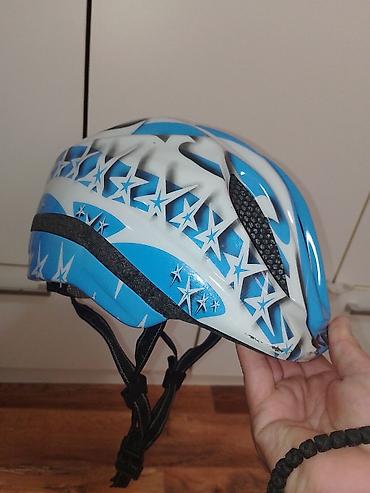 Oprema za bicikliste: Dečija biciklistička kaciga KED - Veličina: podesiva (zadnji točkić — 4