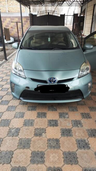 автомобиль на службе: Toyota Prius: 2013 г., 1.8 л, Вариатор, Гибрид, Хэтчбэк