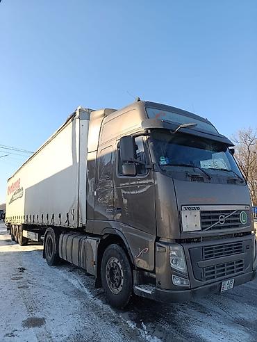 волва 2012: Тягач, Volvo, 2012 г., Шторный — 3
