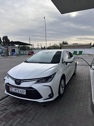 sequoia 2010: Toyota Corolla: 2019 г., 1.8 л, Гибрид — 10