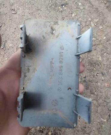 ruc formula: POKLOPAC BRANIKA ZA MERCEDES BENZ ML 300 — 2