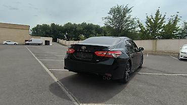 corolla 2018: Toyota Camry: 2018 г., 2.5 л, Автомат, Бензин, Седан — 5