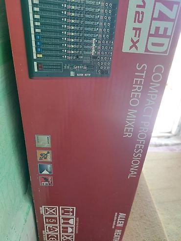 korg pa 3 x: Allen & Heath ZED-12FX – kompakt professional stereo mikser — 2