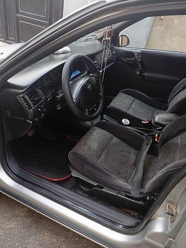 2005 kia sephia: Opel Vectra: 1.8 l | 1998 il 2000388 km Sedan — 7