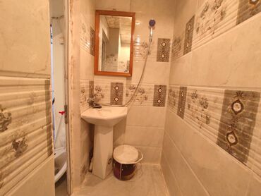 Uzunmüddətli kirayə mənzillər: Super təmirli ev öz şəkilləri Şamaxinka 20 yanvar metrosu yaxınlığında -da lalafo.az — 9 Uzunmüddətli kirayə mənzillər: Super təmirli ev öz şəkilləri Şamaxinka 20 yanvar metrosu yaxınlığında — 9