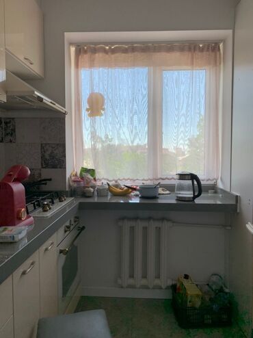 1 комнатная студия: 1 бөлмө, 25 кв. м, Хрущевка, 4 кабат, Евроремонт