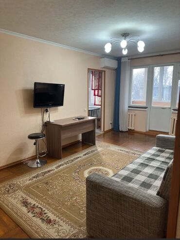 Продажа квартир: 3 комнаты, 58 м², 104 серия, 4 этаж, Евроремонт