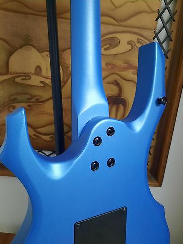 Гитары: Электрогитара НОВАЯ 🎸!!! с модерновым дизайном типа "Warlock", НН — 3