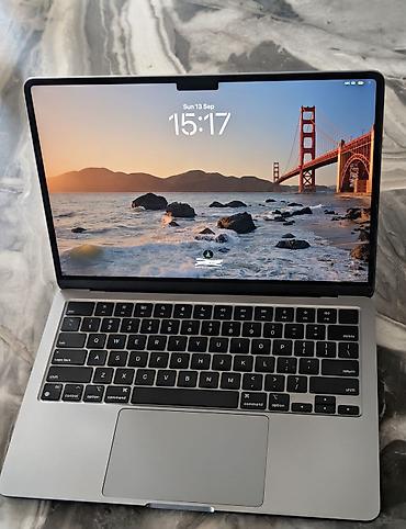 apple macbook: İşlənmiş Apple MacBook, 13.5 ", Apple M2, 512 GB, Ünvandan götürmə — 2