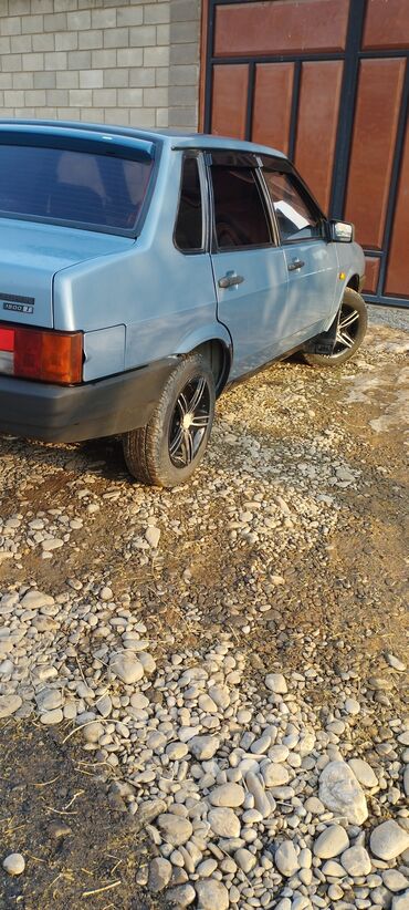 ВАЗ (ЛАДА): ВАЗ (ЛАДА) 21099: 2003 г., 1.5 л, Механика, Газ, Седан — 5