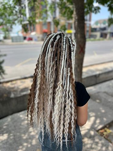 Другие услуги в сфере красоты и здоровья: У нас можно: 	•	Заплести дреды, дредокудри, афрокосы — 6