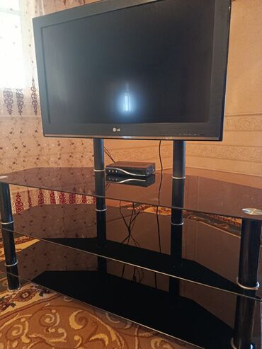 hisense f 27: İşlənmiş Televizor LG 82" HD (1366x768), Pulsuz çatdırılma