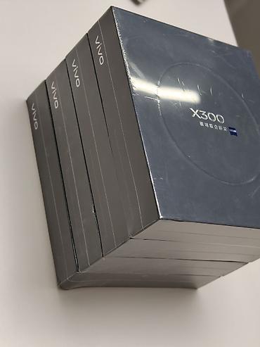 Vivo X300, Новый, 256 ГБ, цвет - Черный, 2 SIM at lalafo.kg Vivo X300, Новый, 256 ГБ, цвет - Черный, 2 SIM