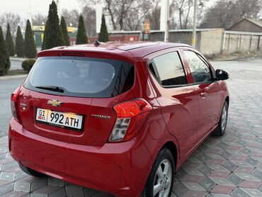 авто вольво: Chevrolet Spark: 2020 г., 1 л, Вариатор, Бензин, Хэтчбэк