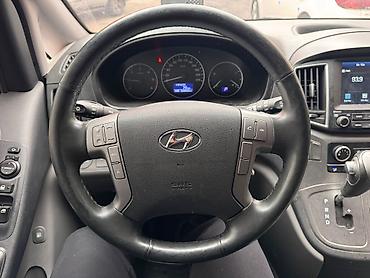 Hyundai: Hyundai Starex: 2019 г., 2.5 л, Автомат, Дизель, Минивэн — 6