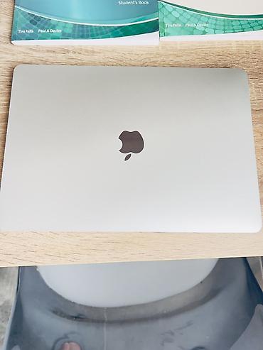 Apple MacBook: Apple MacBook Pro 13" (2020, M1) Təmiz və səliqəli istifadə olunmuş — 9