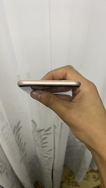 Apple iPhone: IPhone 8 Plus, 64 GB, Qızılı, Barmaq izi — 3