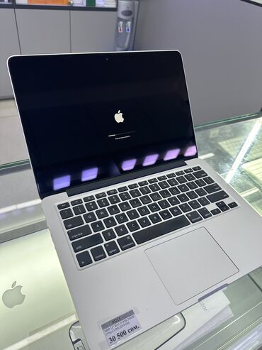 macbook air 13 i5: Ноутбук, Apple, 8 ГБ ОЭТ, Intel Core i5, 13.3 ", Колдонулган, Татаал эмес тапшырмалар үчүн, эс тутум SSD
